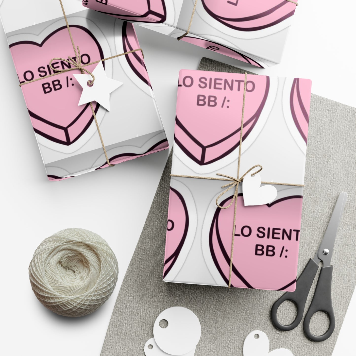LO Siento BB /: Gift Wrap Paper